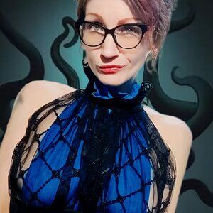 Meet your Posher, Toni